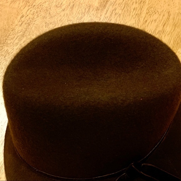Beautiful Dark Brown 100% Wool Cloche Hat‎ - Picture 5 of 9
